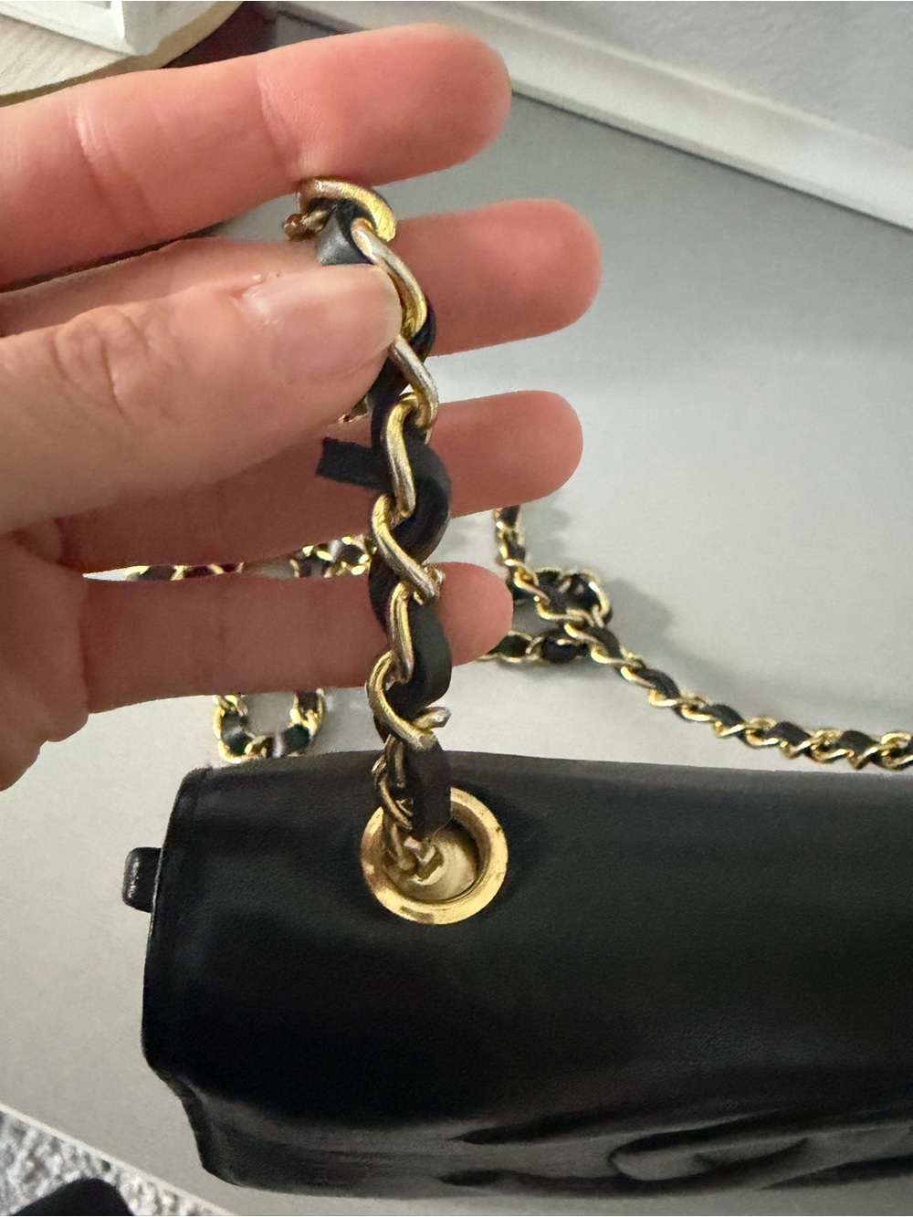 Cc black faux Leather Crossbody Bag with Gold Chain Strap - Picture 9 of 11